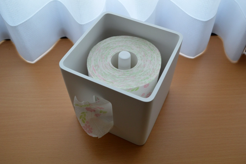 bought-toiletpaper-case-yamajitsu-03